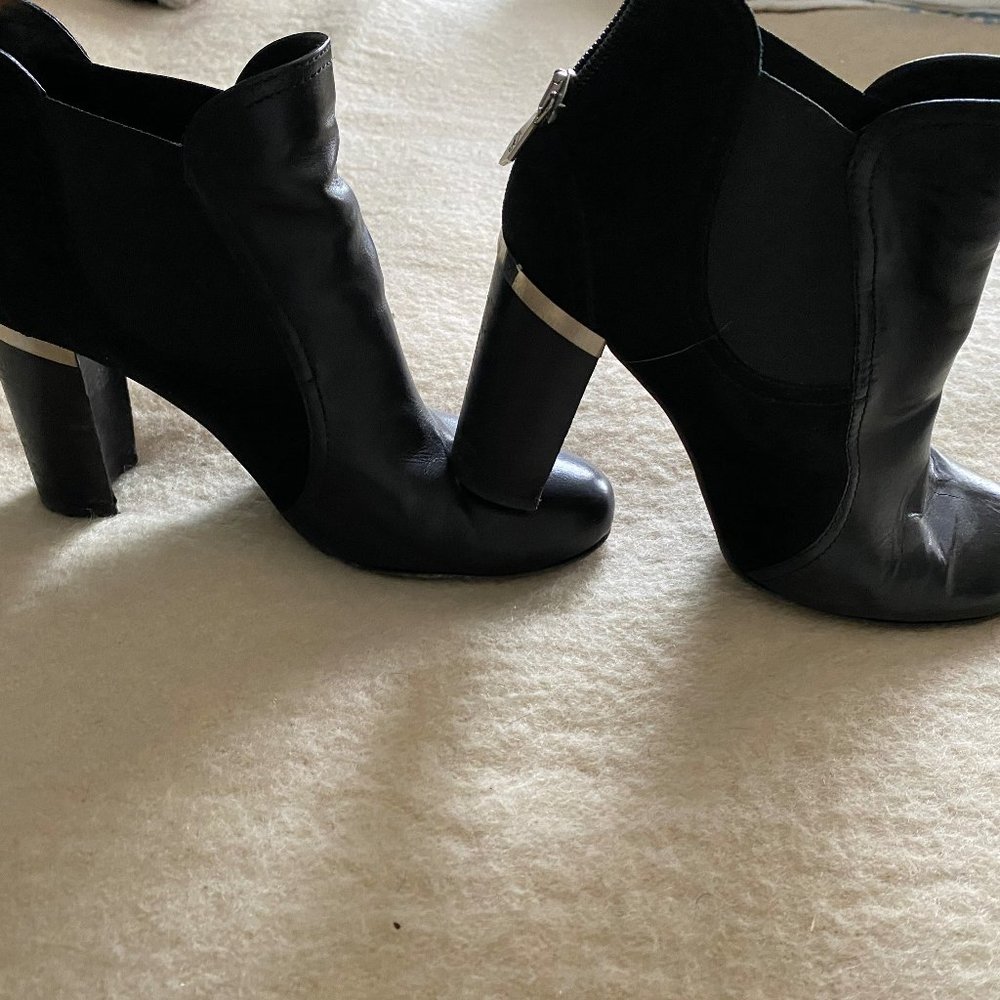 LADIES BOOTIES - Picture 3 of 6